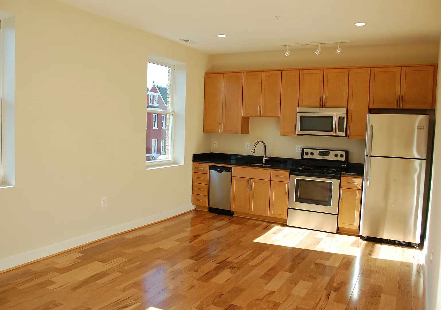Park Heights — Photo 3
