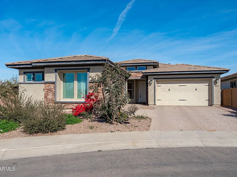 10812 E Tesla Ave — Photo 27