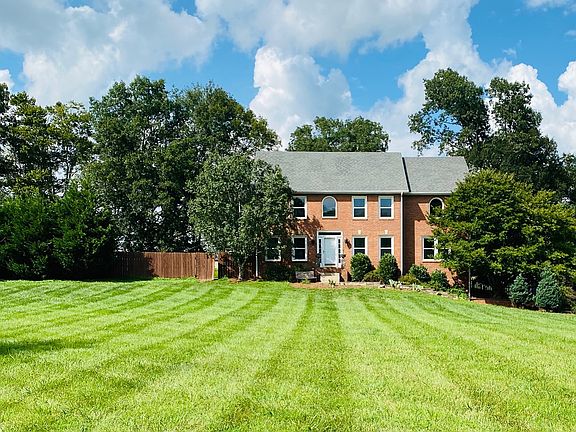 2nd image of 1783 Riverhaven Dr