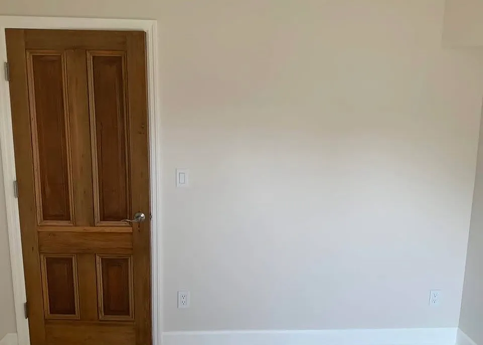 Studio, 400 sqft, $1,250 — Photo 2