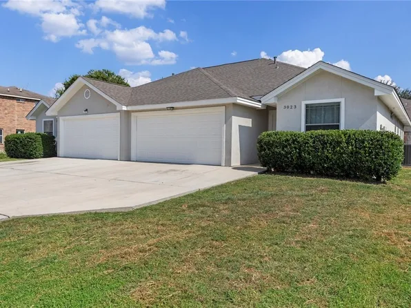 3021-3023 Douglas Fir Dr, New Braunfels, TX 78130