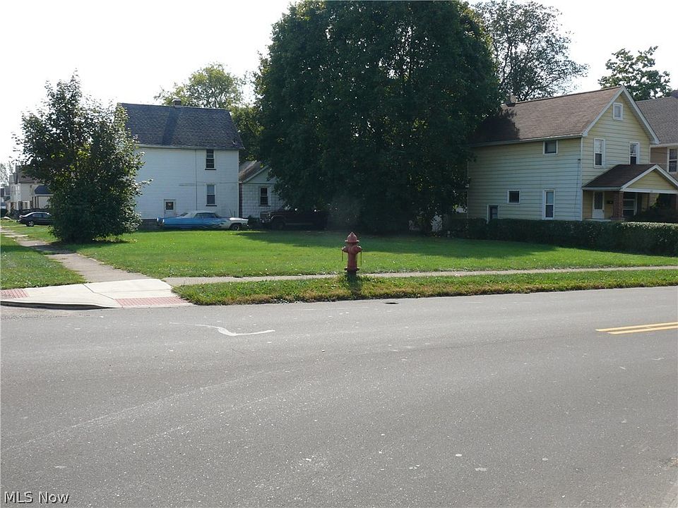 2nd image of Washington Ave