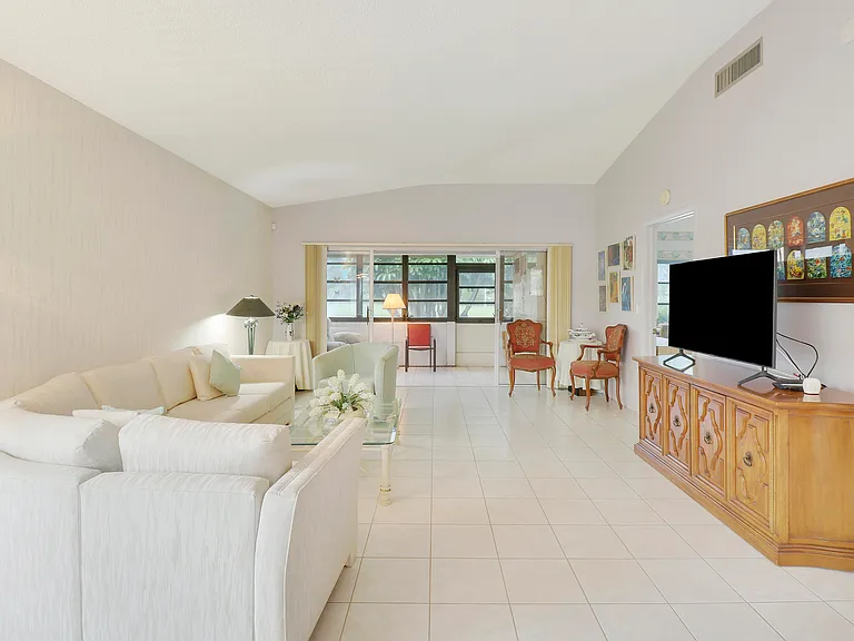 13759 Date Palm Ct #A — Photo 3