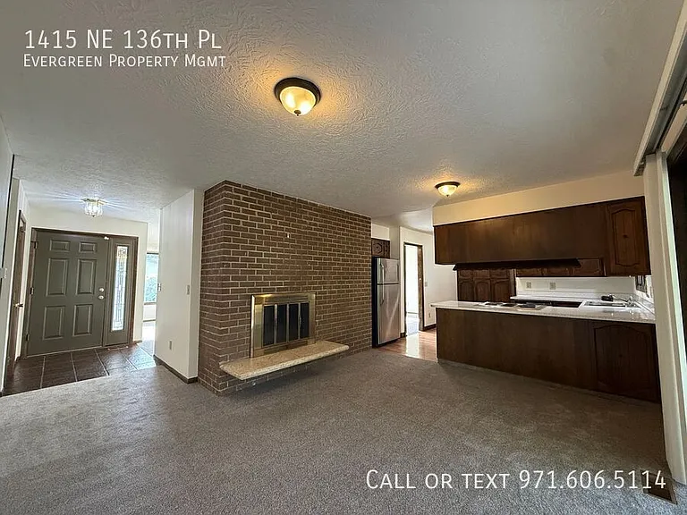 1415 NE 136th Pl — Photo 12