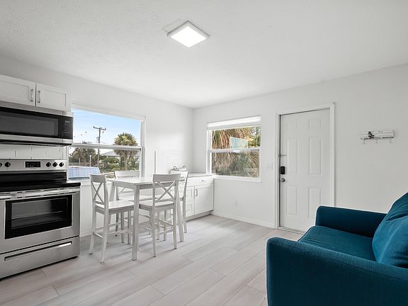 5th image of 336 Hernando St #D