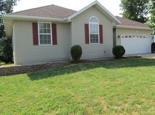 907 S Jester Ave, Springfield, MO 65802