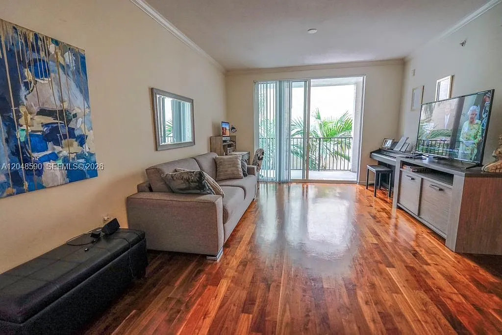 Porto Bellagio Condo — Photo 4