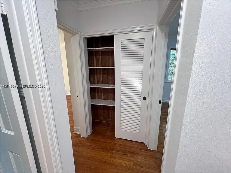 1452 Urbino Ave — Photo 17