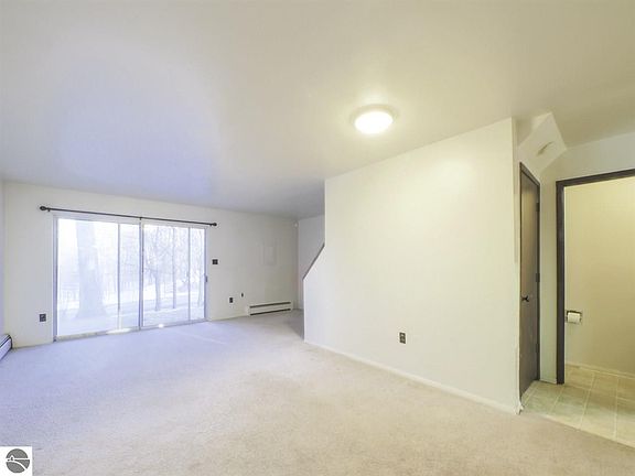 4th image of 10731 S Timberlee Dr #B-8