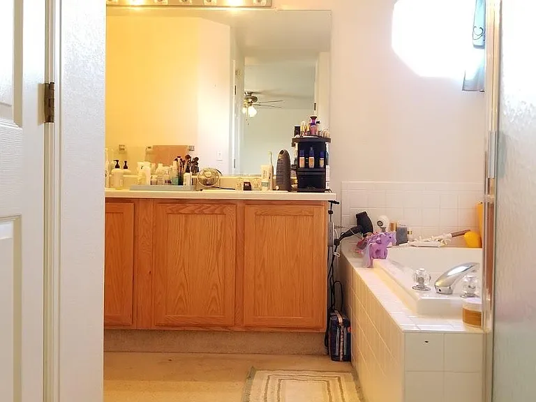 1404 Lombardi St — Photo 4