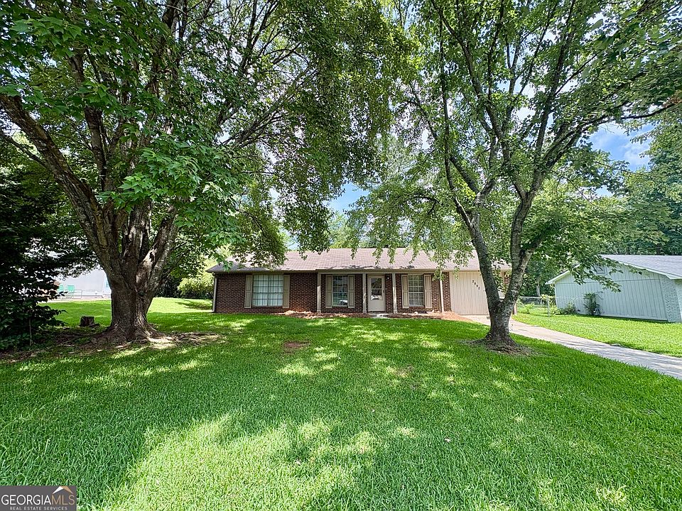 1st image of 2892 Haddon Dr