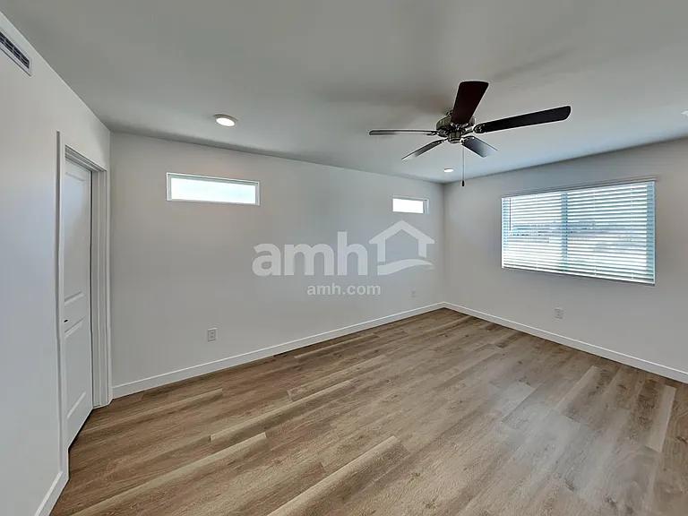 9702 N Rancho Lozano — Photo 11