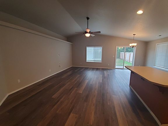 4th image of 1456 N 22nd St