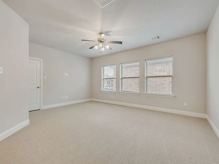 1127 Piedmont Ln — Photo 20