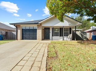 304 Azalea Trl, Whitehouse, TX 75791