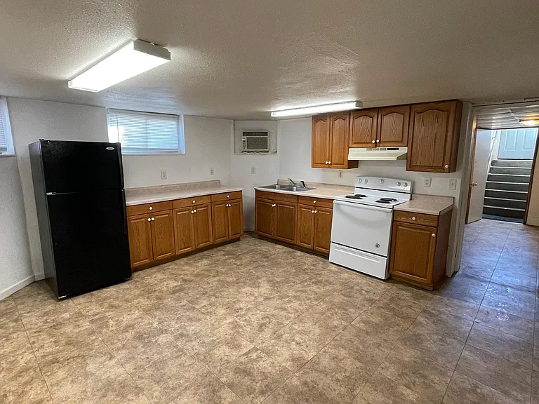 1405 N Broad St #5 — Photo 4
