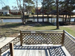 101 Mallard Dr, Currituck, NC 27929