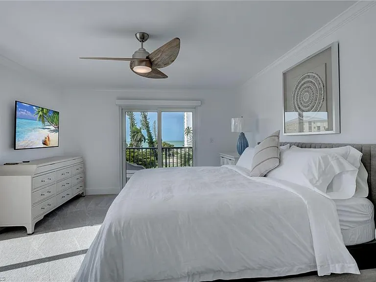 3500 Gulf Shore Blvd N #408 — Photo 15