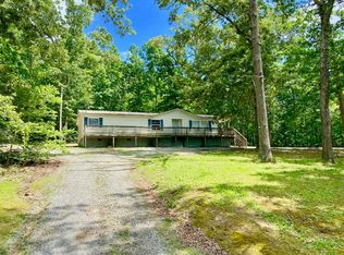 2535 Jennings Town Rd, Crewe, VA 23930