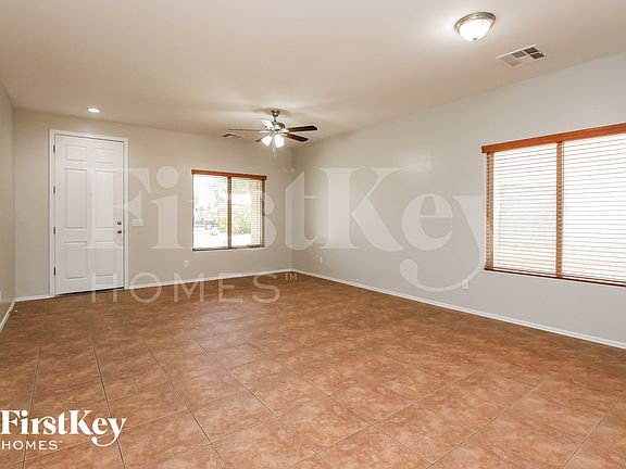 2nd image of 29010 N Cactus Cir