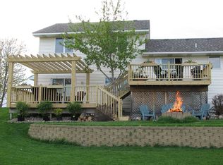 4339 Forest Rd, Saint Bonifacius, MN 55375