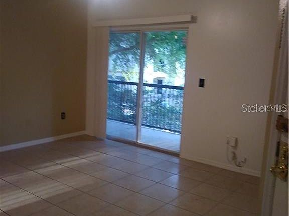 3rd image of 5616 Pinnacle Heights Cir APT 205