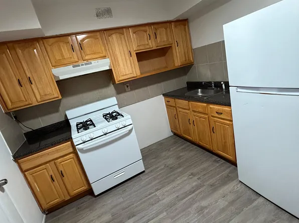 18 Skyline Dr, Jersey City, NJ 07305