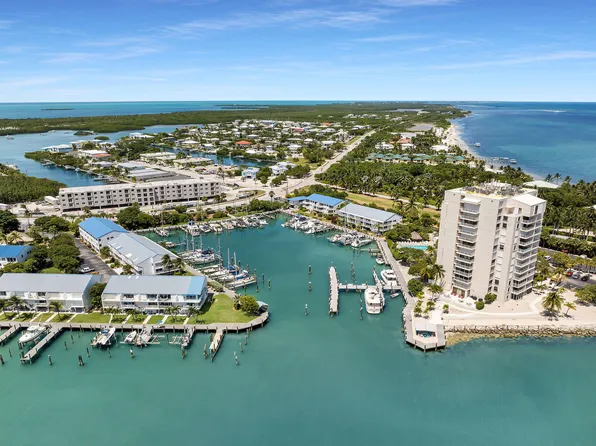 97 Coco Plum Dr #T-5, Marathon, FL 33050