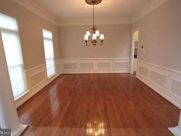 4th image of 13603 Gum Spring Dr