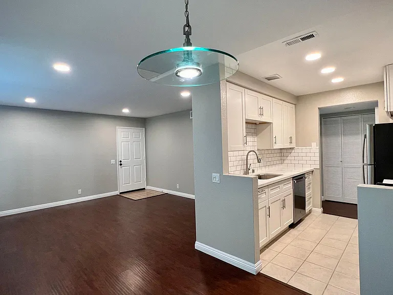4080 Rosenda Ct #204 — Photo 4