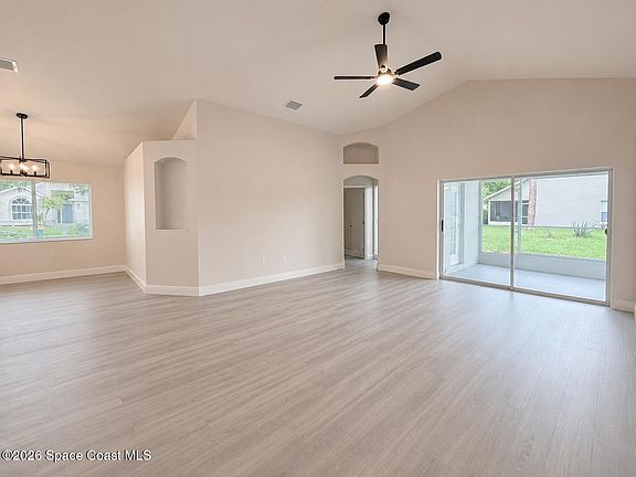 3rd image of 2798 Caitlin Ct