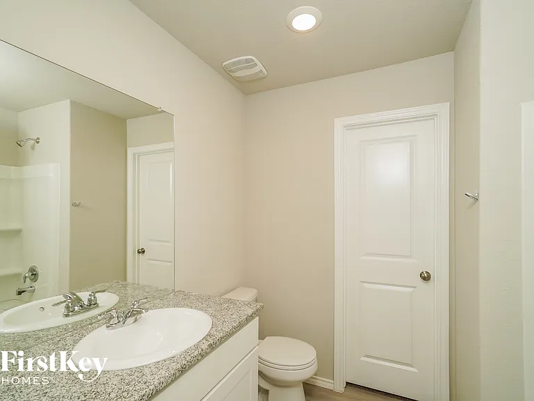 10783 Prusiner Dr — Photo 10