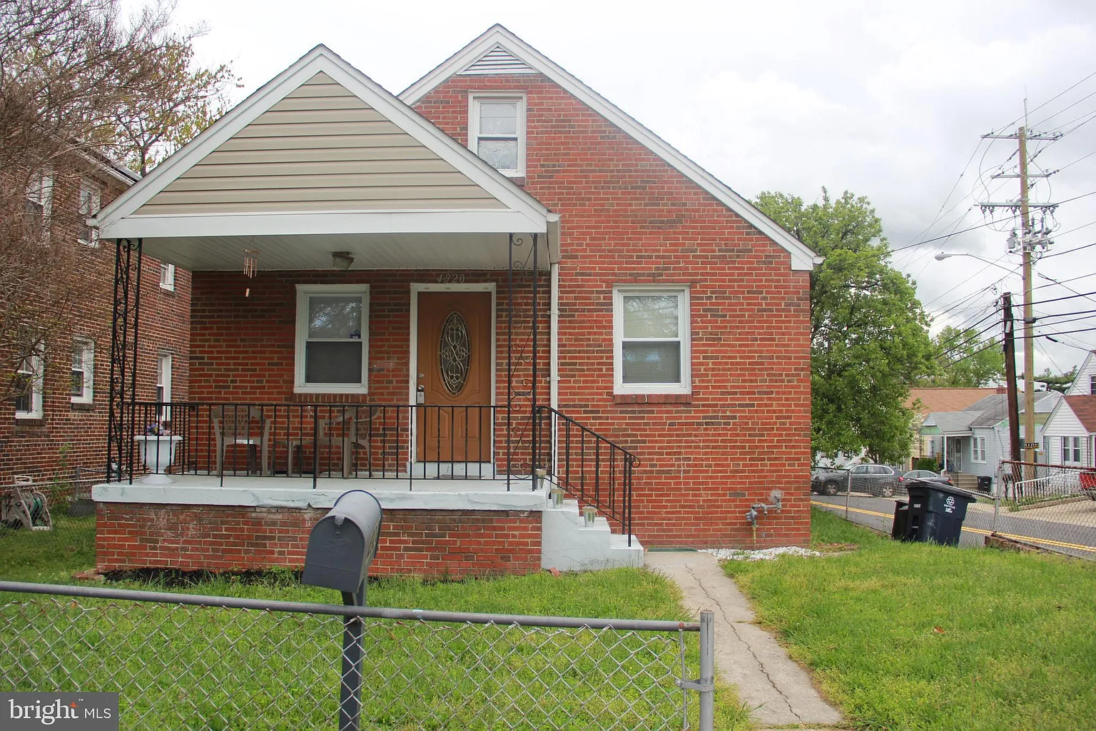 4920 Heath St photo 1
