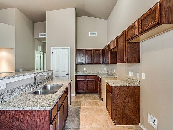 4th image of 5912 Bocote Wood St