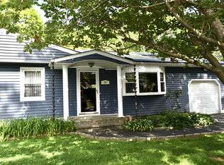 1257 Hummel Ave, Holbrook, NY 11741