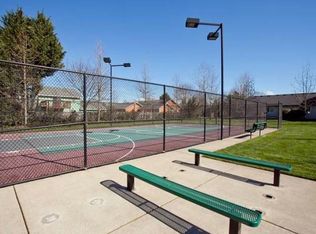 2350 Cubit St APT 126, Eugene, OR 97402