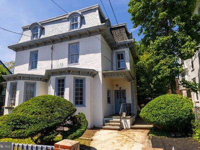 113 W Queen Ln, Philadelphia, PA, 19144