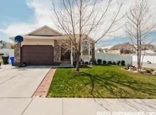 6944 S Kokopelli Ct, West Jordan, UT 84081