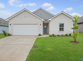 14974 Demarie Ln, Athens, AL 35613