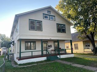 812 N Summit St, Arkansas City, KS 67005