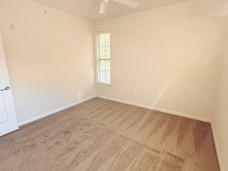Clairmont at Chesterfield — Photo 83