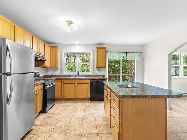 1229 Fern Dr — Photo 12