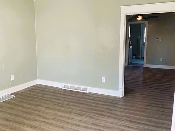 3rd image of 32 E 1st Ave #32
