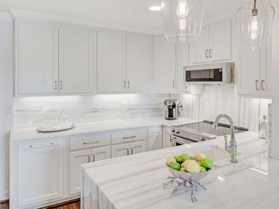 300 Johnson Ferry Rd NE UNIT A706, Atlanta, GA, 30328