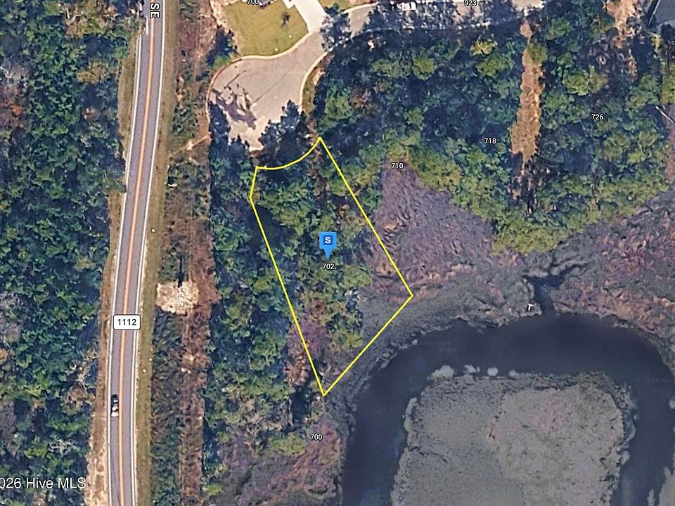 1st image of 702 Lakeland Drive SE