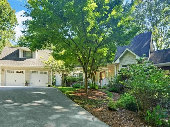 260 Cross Creek Trl, Dahlonega, GA 30533