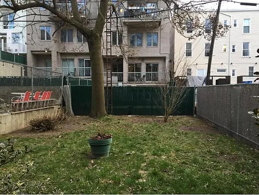 Sold by Remax Real Estate Professionals | media 18