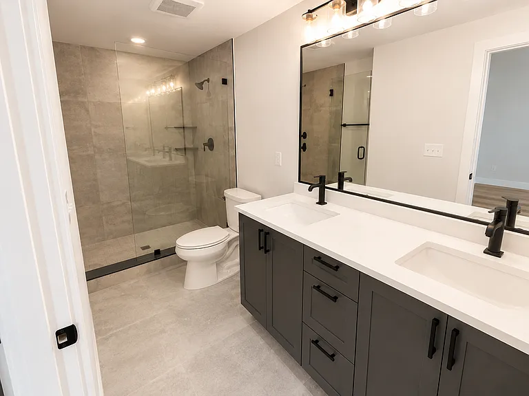 300 Somerville Ave #I — Photo 11