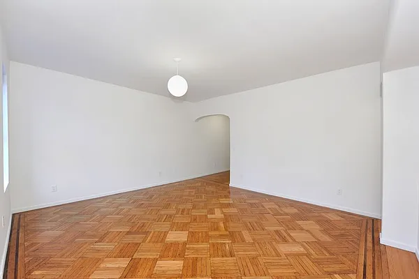 Rented by Aether Property Group | media 30