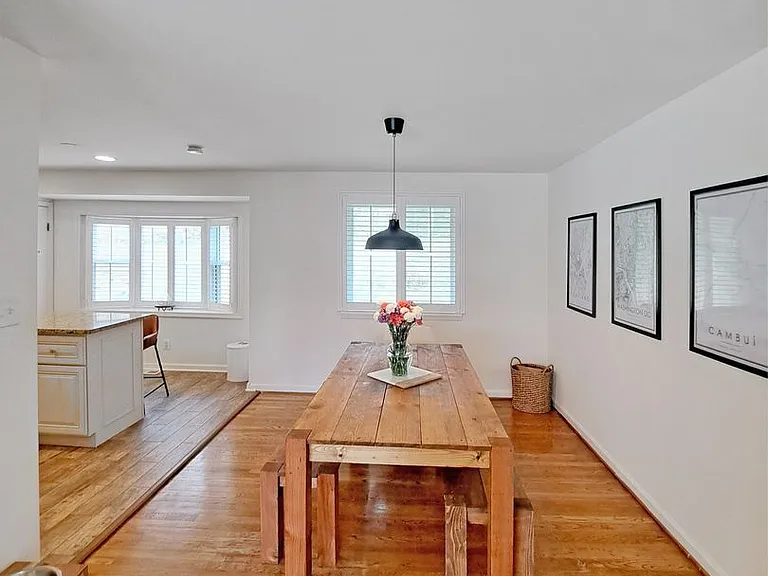 1904 Taylor Ave — Photo 10